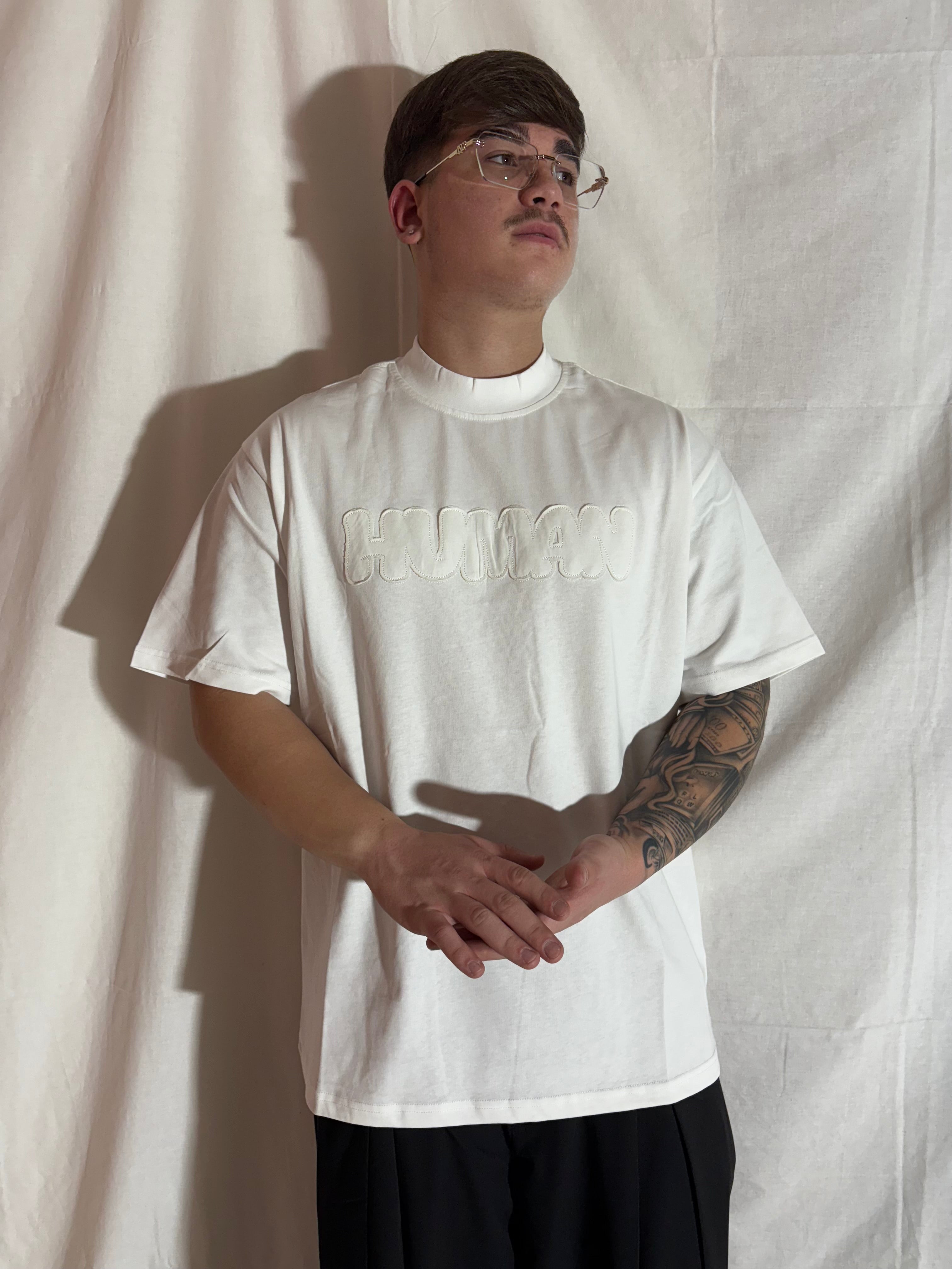 t shirt human white