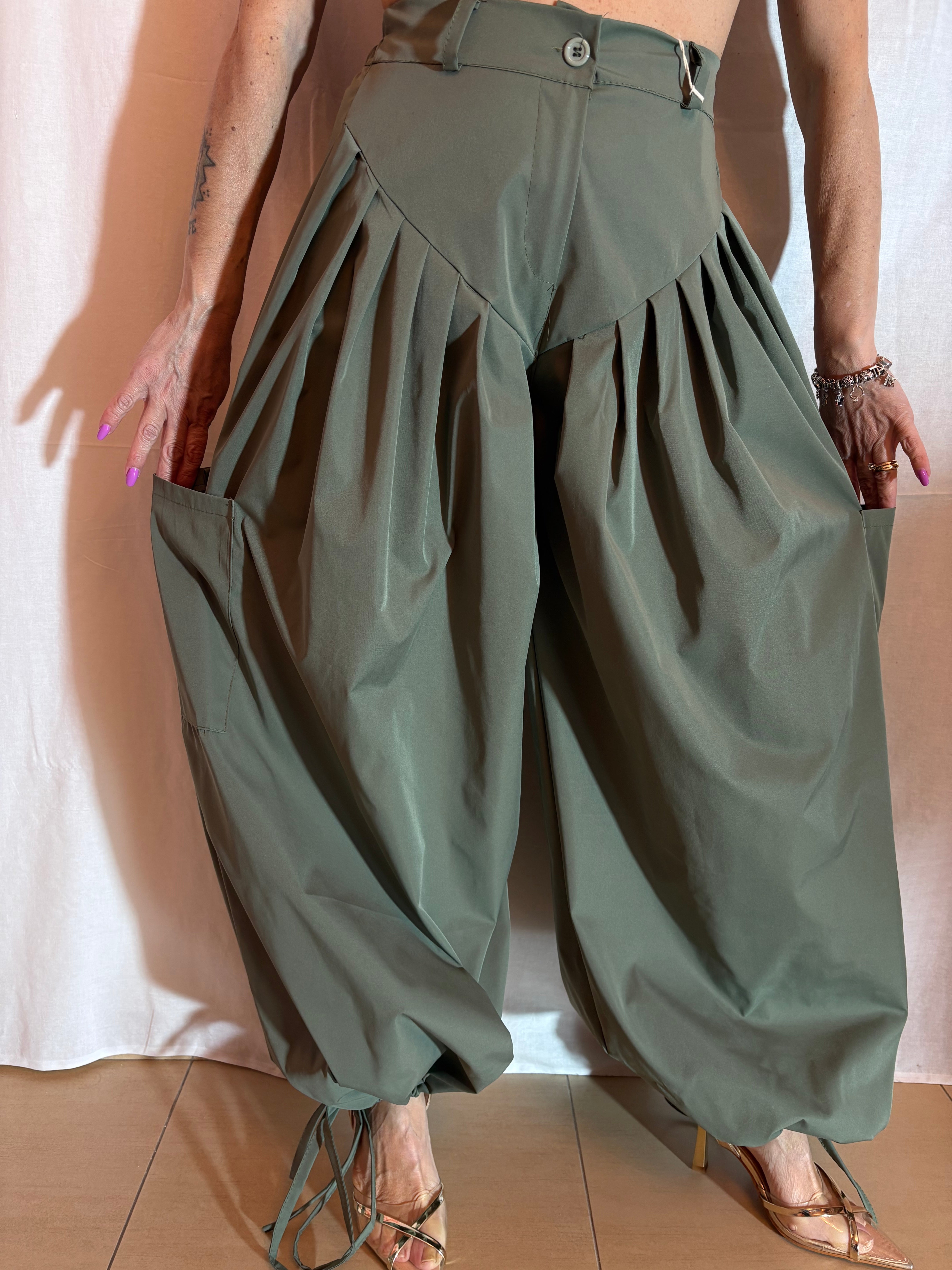 baloon green militar