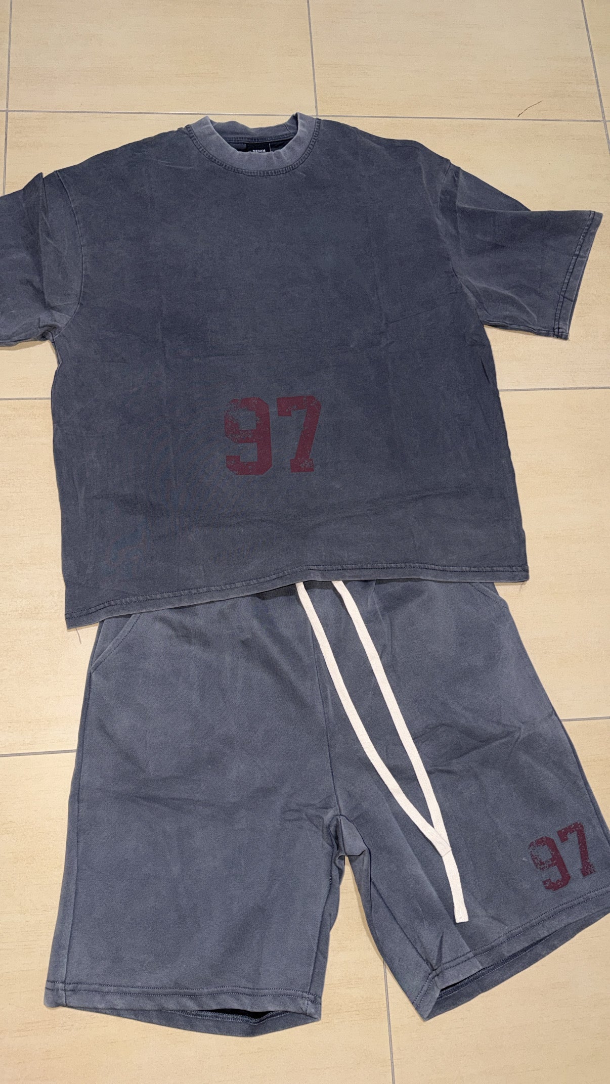 coordinato 97’ grigio