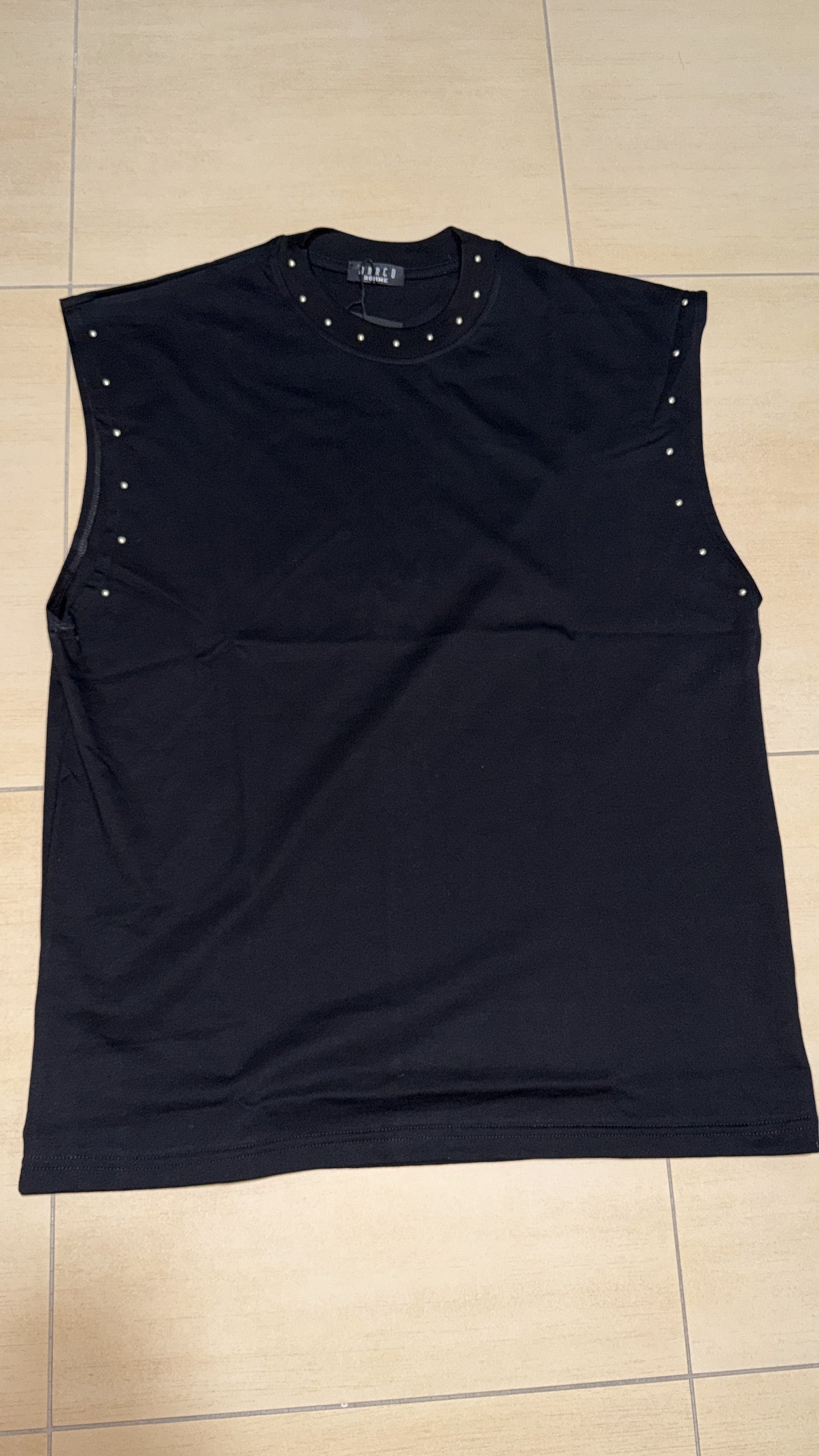 canotta basic black borchie