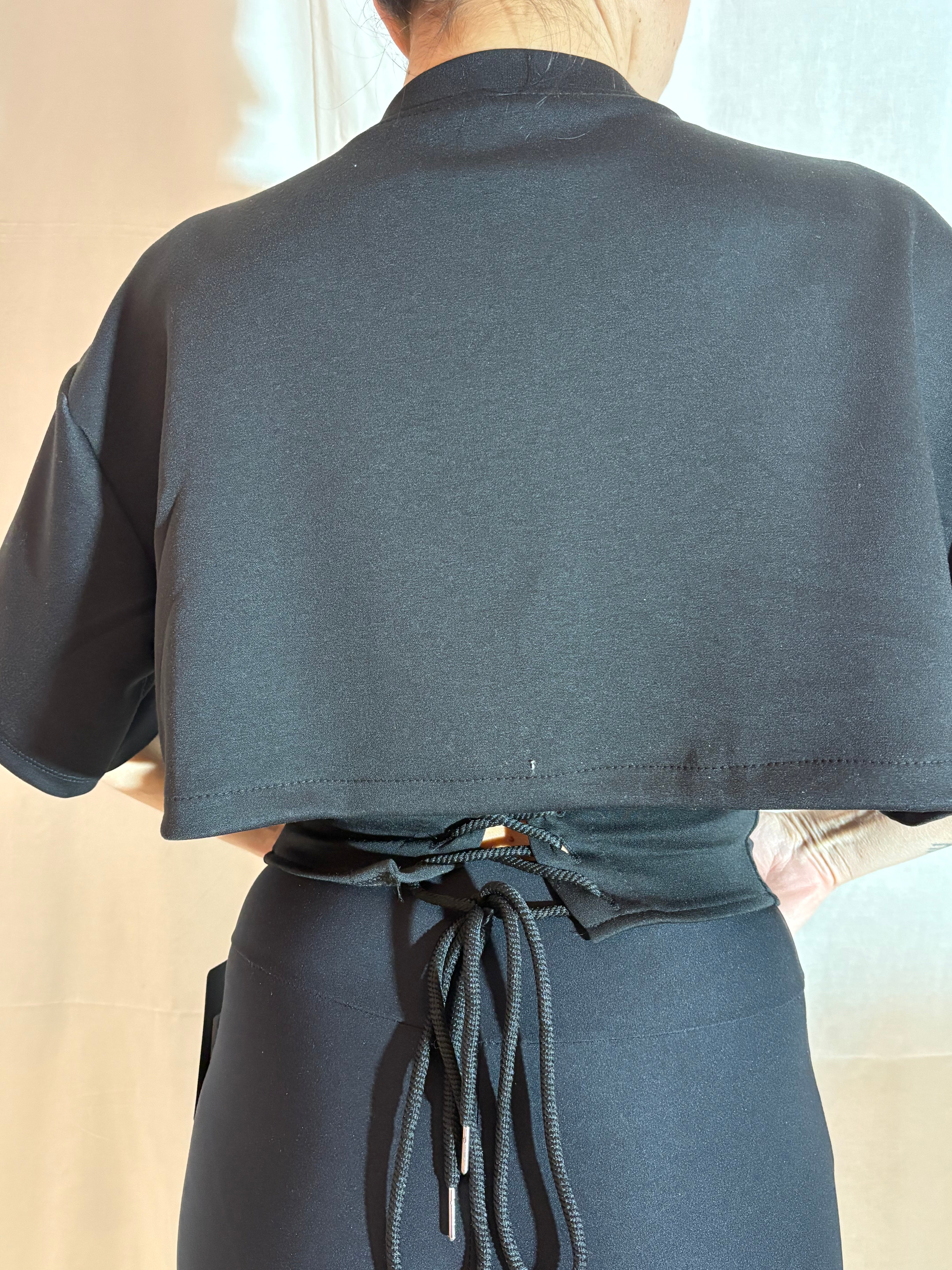 t shirt stringhe black