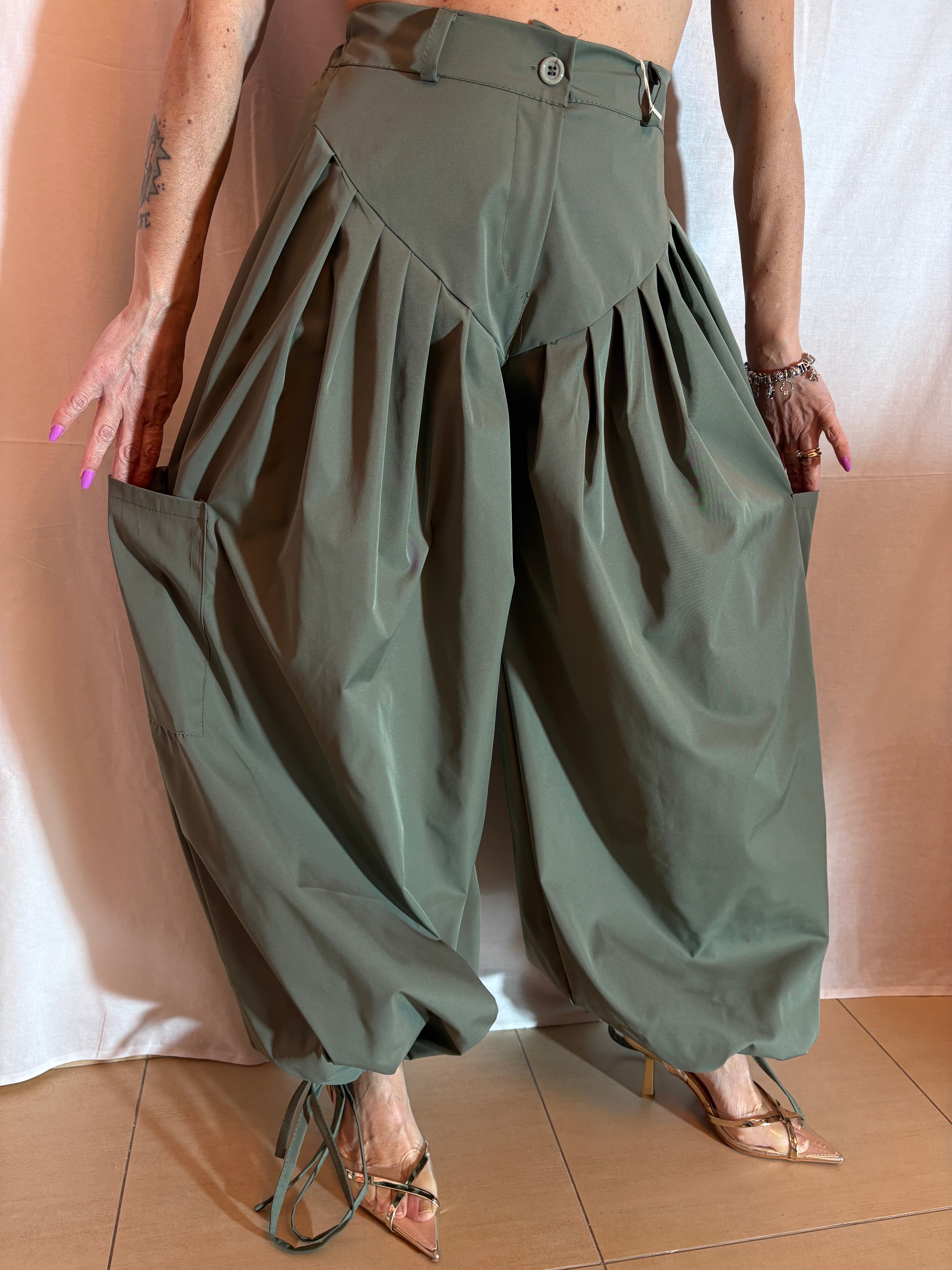 baloon green militar