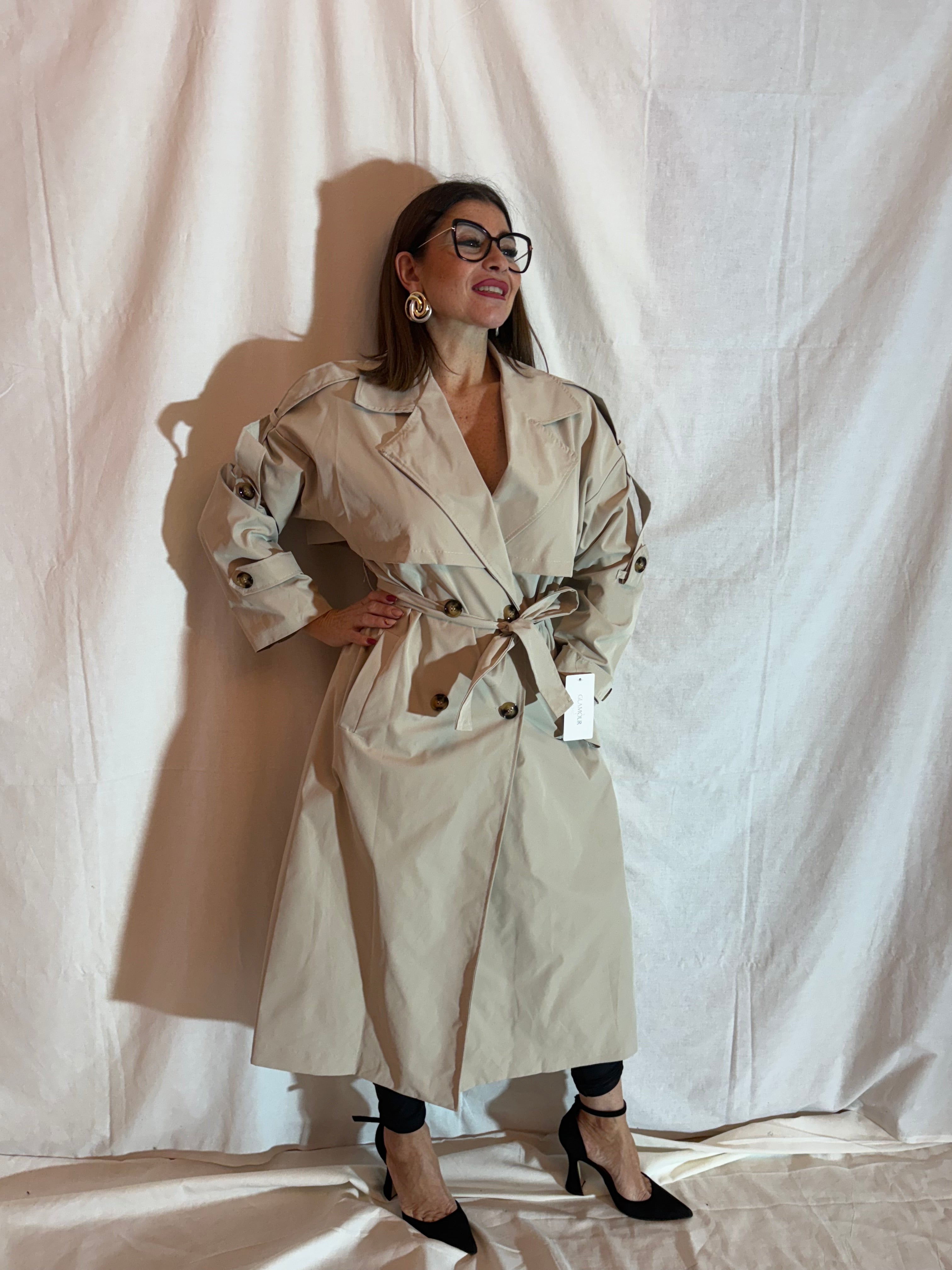 trench lungo beige
